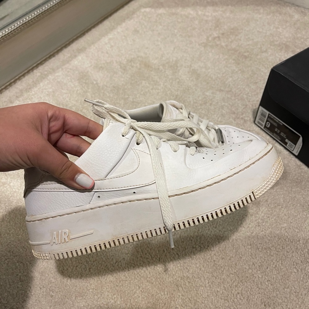 White Nike AF1 Sage Low